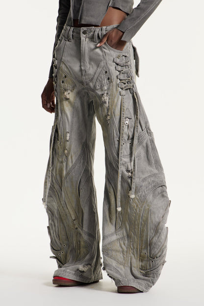 Effortlessly Elegant Garment with a Timeless Design
