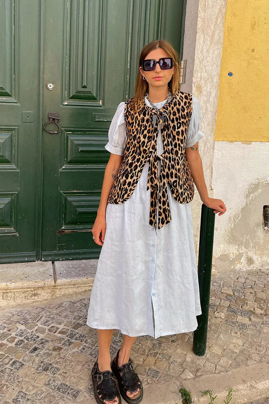 Beautifully Finished Coat in a Timeless Design