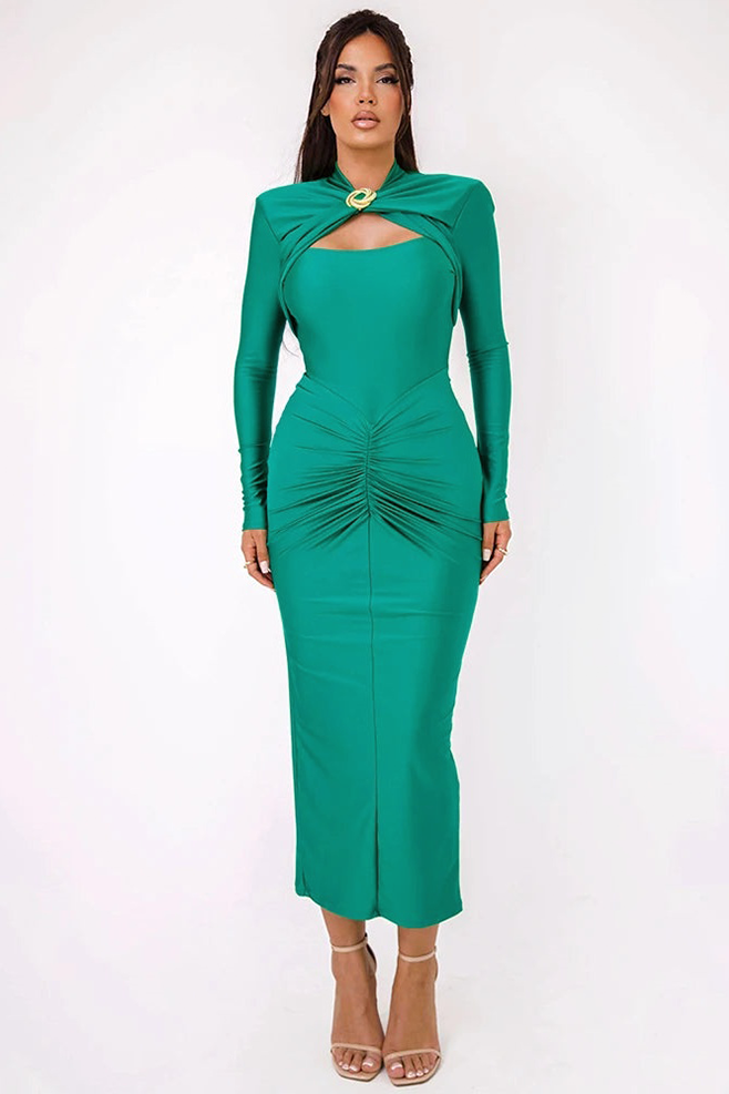 A Vintage Style Dress with Delicate Timeless Details