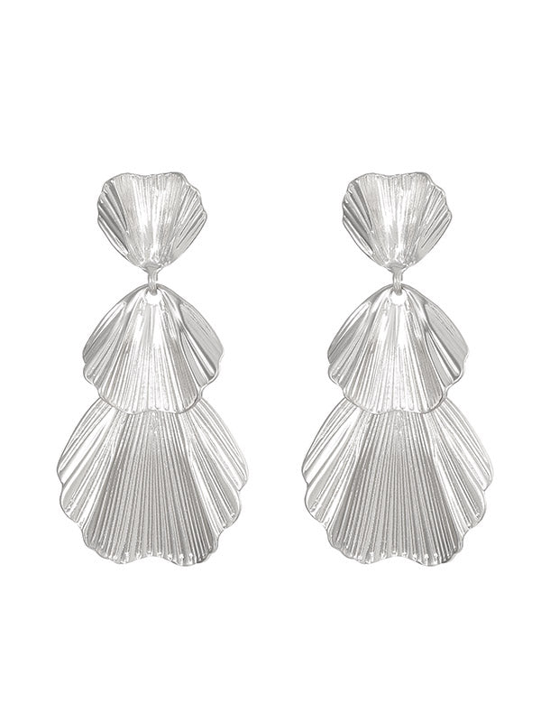 Effortlessly Elegant Garment with a Timeless Design