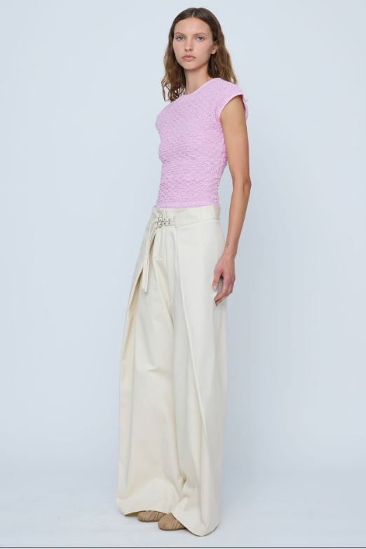 Classic Vintage Pants with a Flattering Fit