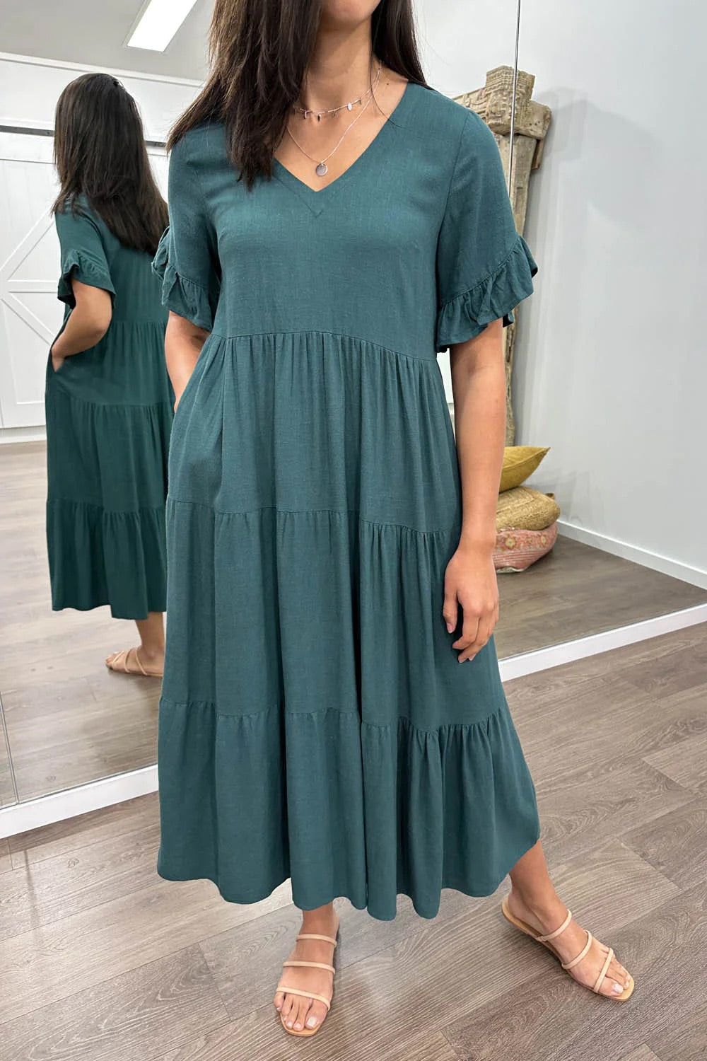 Sophisticated Dress with a Clean Classic Look