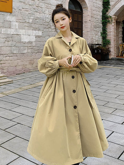 Elegantly Styled Coat for Everyday Wear