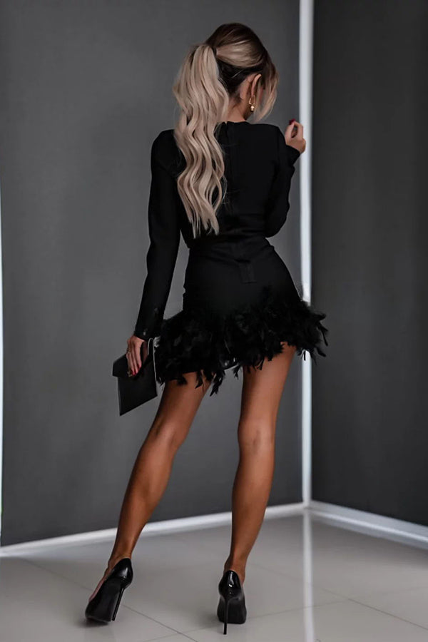 Effortlessly Elegant Dress with a Timeless Design