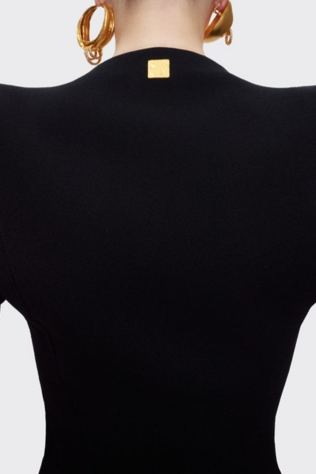Polished Top with an Effortless Classic Look