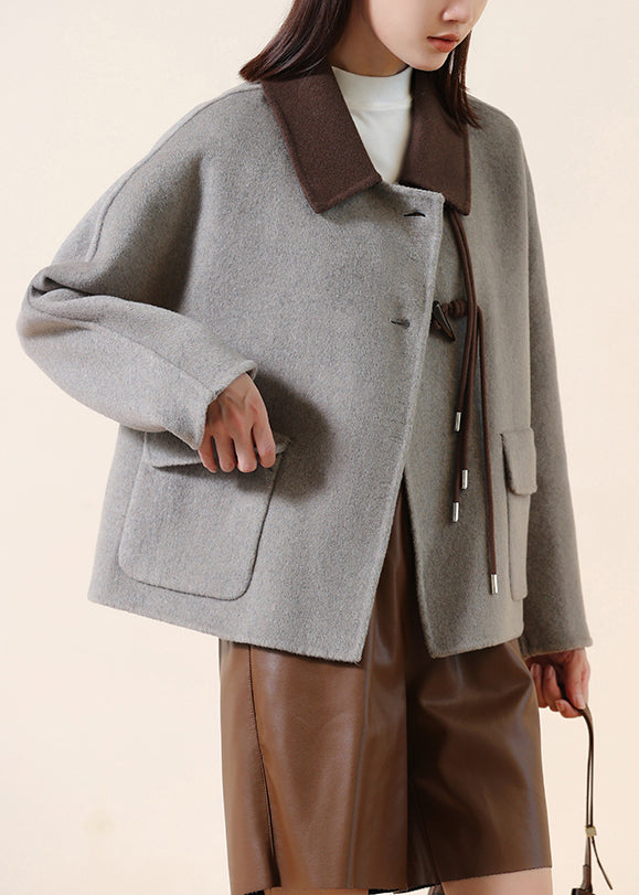 Beautifully Finished Coat in a Timeless Design