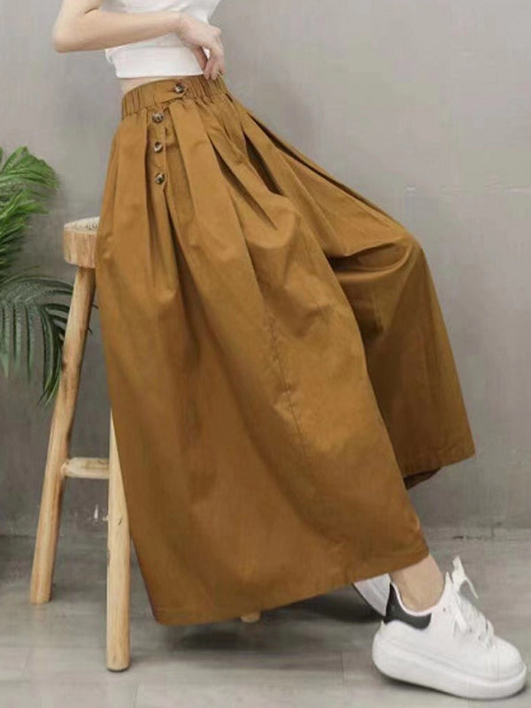A Vintage Style Pants with Delicate Timeless Details