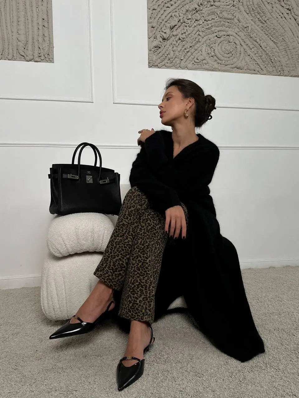 Classic Vintage Cardigan with a Flattering Fit