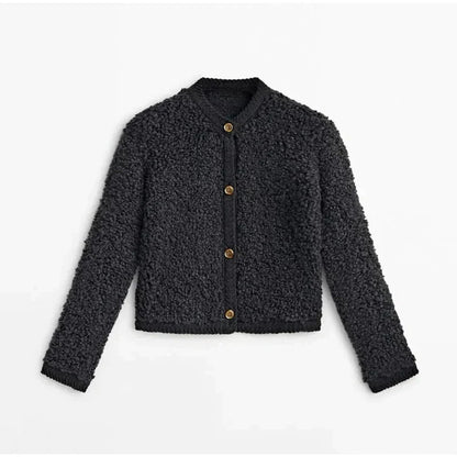 Well Tailored Cardigan with a Graceful Silhouette