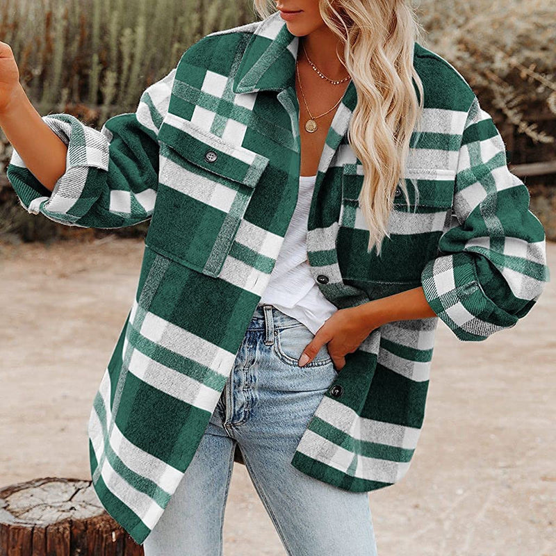 Classic Vintage & Enduringly Stylish Coat