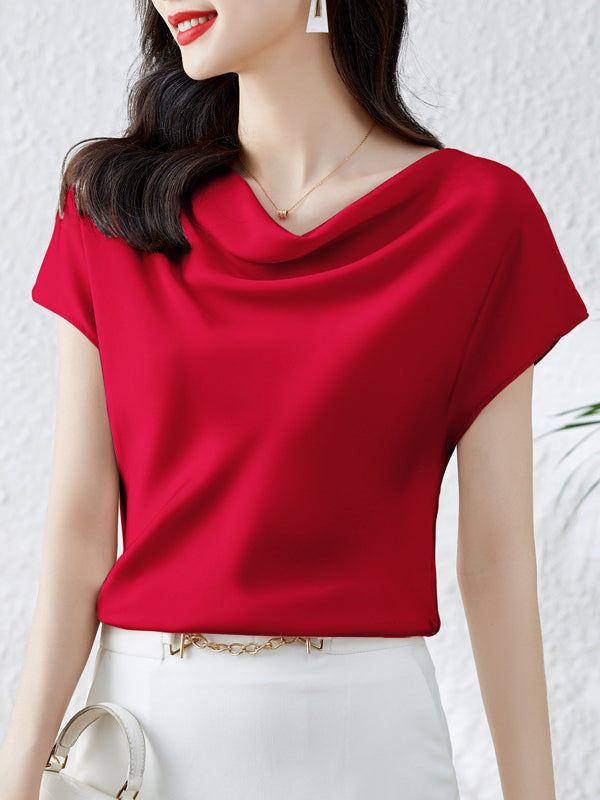 Sophisticated T-Shirt with a Clean Classic Look