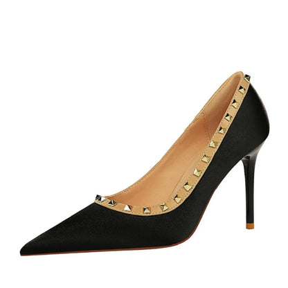 Beautifully Finished Shoes in a Timeless Design