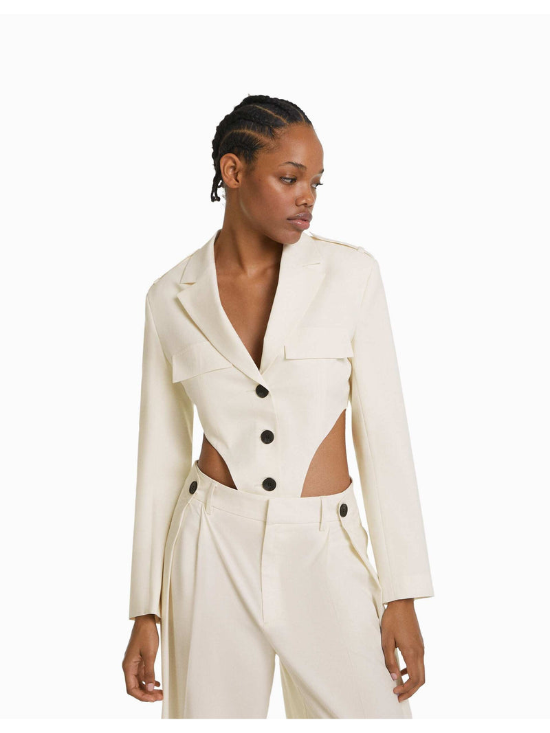 Well Tailored Pants with a Graceful Silhouette
