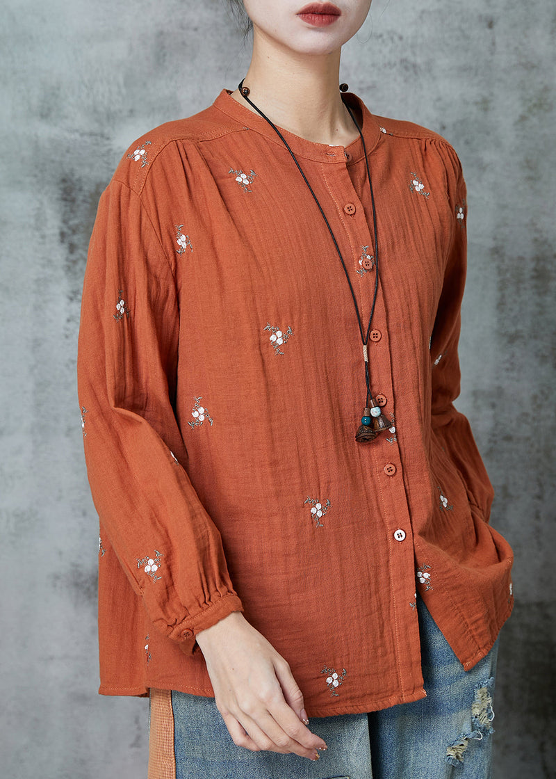 Beautifully Crafted Blouse in a Classic Style