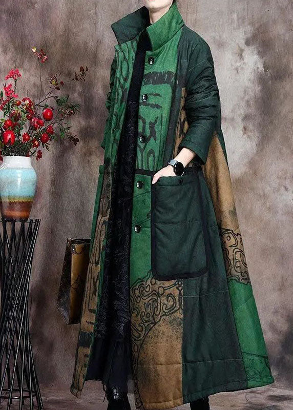 Beautifully Finished Coat in a Timeless Design