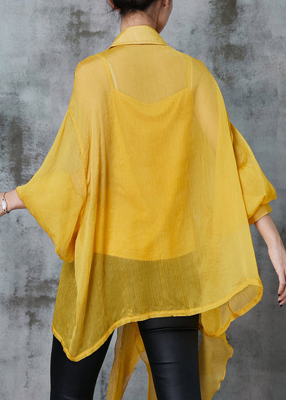 Well Tailored Blouse with a Graceful Silhouette