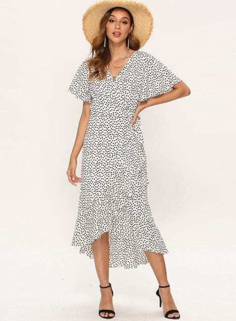 Sophisticated Dress with a Clean Classic Look