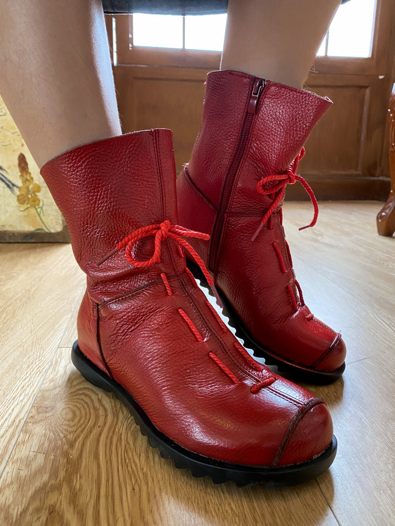 Beautifully Finished Boots in a Timeless Design