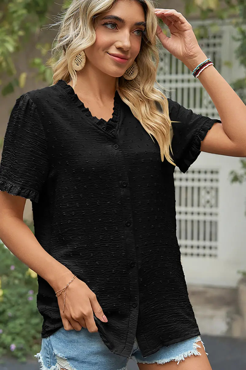 Beautifully Crafted Blouse in a Classic Style