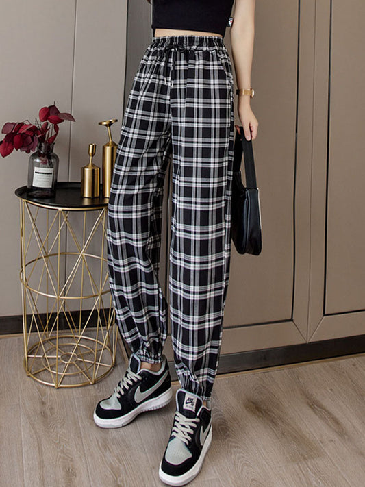 Polished Trousers with an Effortless Classic Look