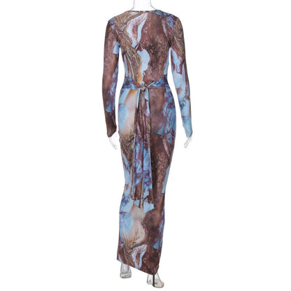 Effortlessly Elegant Dress with a Timeless Design