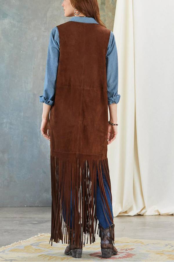 Beautifully Finished Coat in a Timeless Design