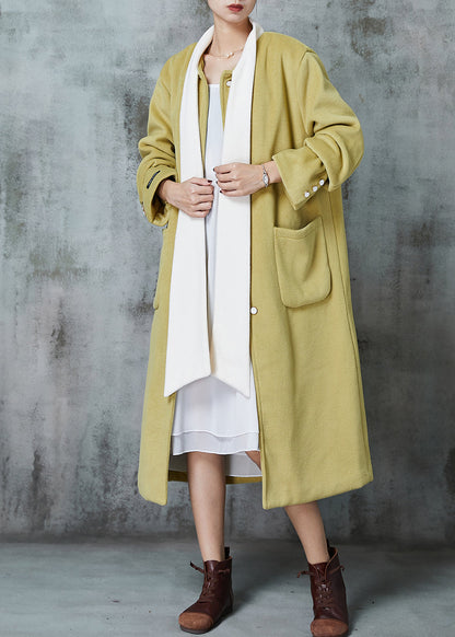 Well Tailored Coat with a Graceful Silhouette