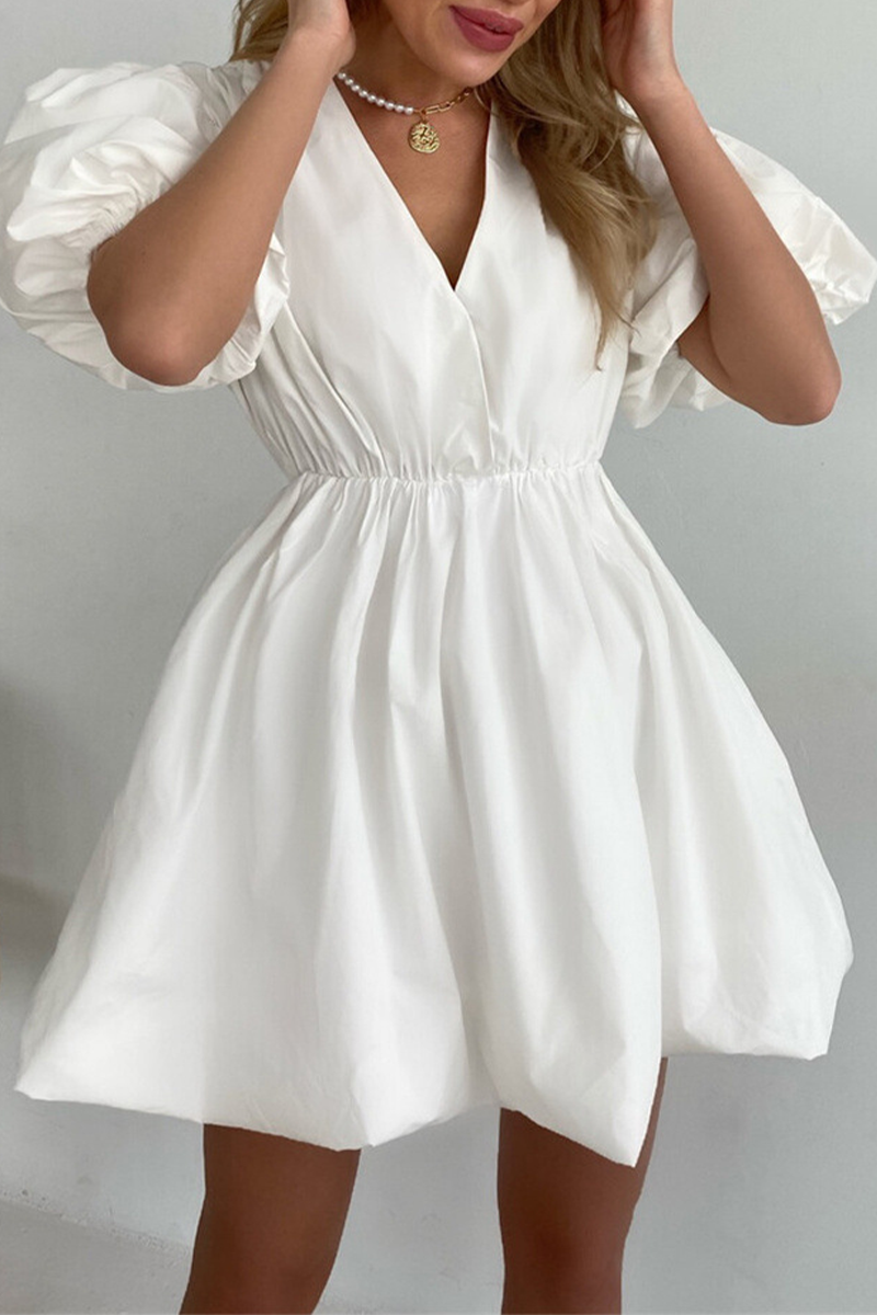 Polished Dress with an Effortless Classic Look