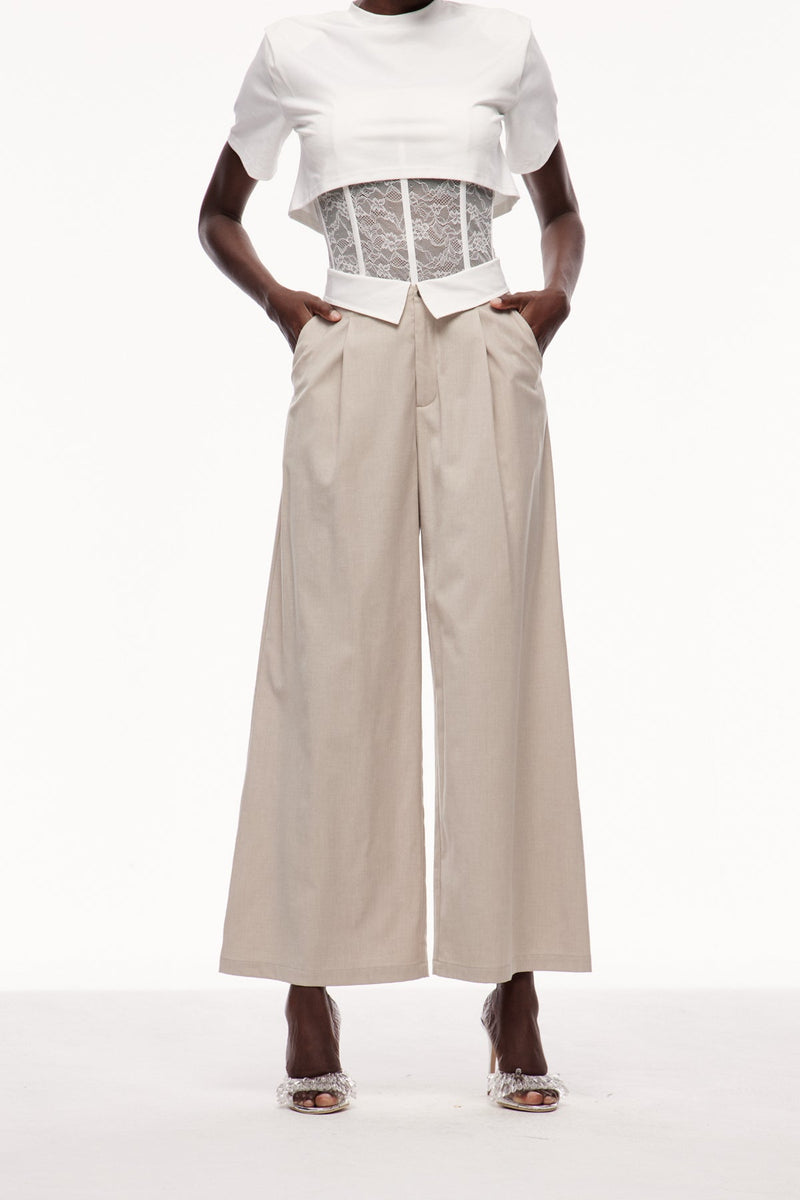 Elegantly Styled Pants for Everyday Wear