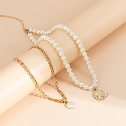 Effortlessly Elegant Garment with a Timeless Design