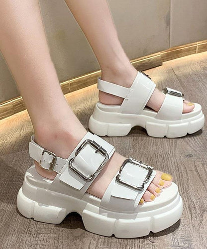Classic Vintage Sandals with a Flattering Fit