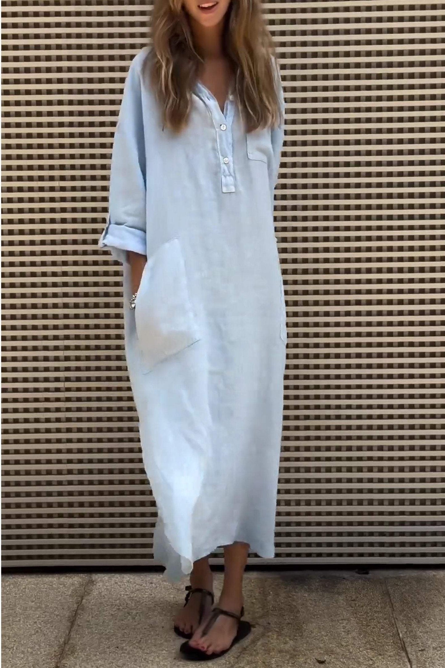 Well Tailored Dress with a Graceful Silhouette