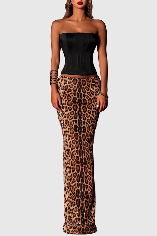 Sophisticated Garment with a Clean Classic Look