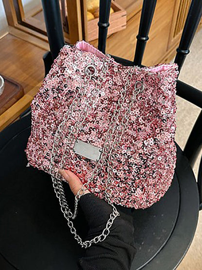 Gracefully Styled Bag for Any Occasion