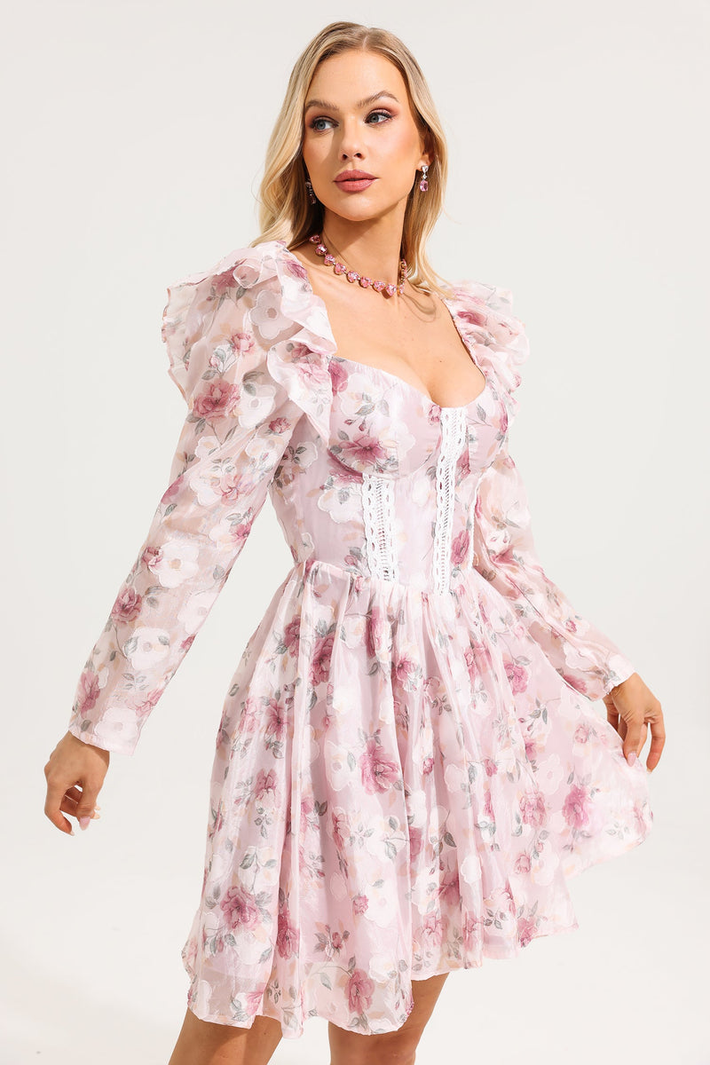Polished Dress with an Effortless Classic Look