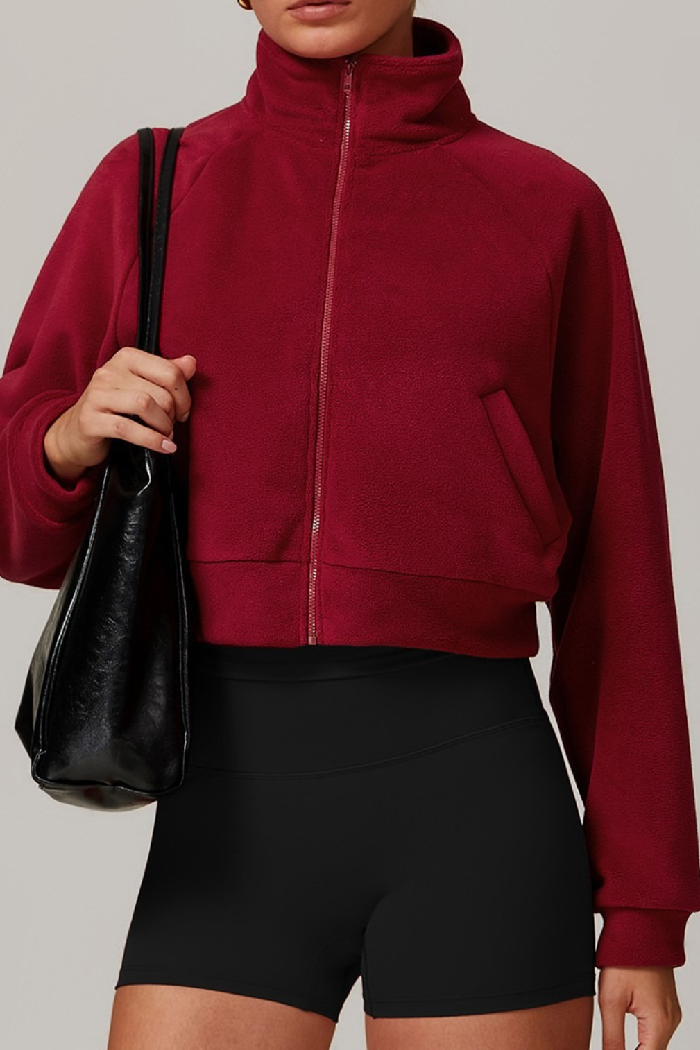 Well Tailored Jacket with a Graceful Silhouette