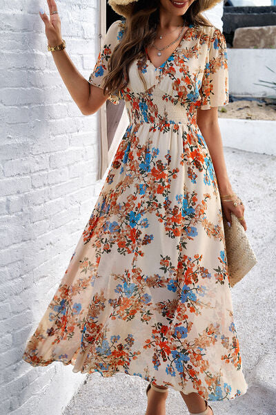 Classic Vintage Dress with a Flattering Fit