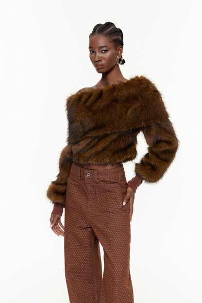Polished Top with an Effortless Classic Look