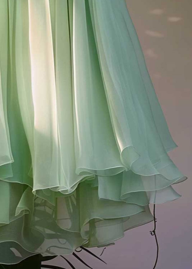 Well Tailored Garment with a Graceful Silhouette