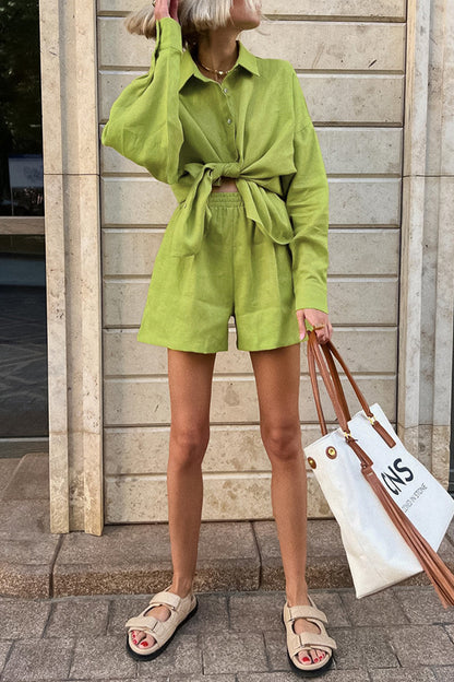 Sophisticated Garment with a Clean Classic Look