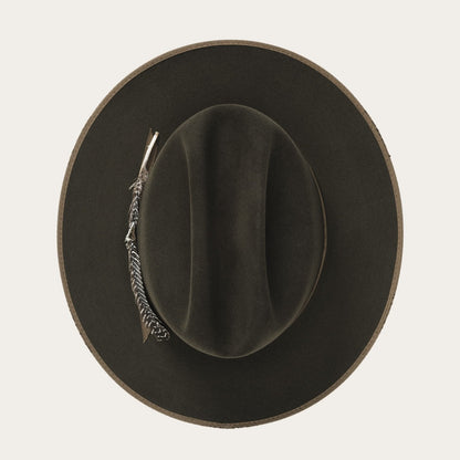 Polished Garment with an Effortless Classic Look