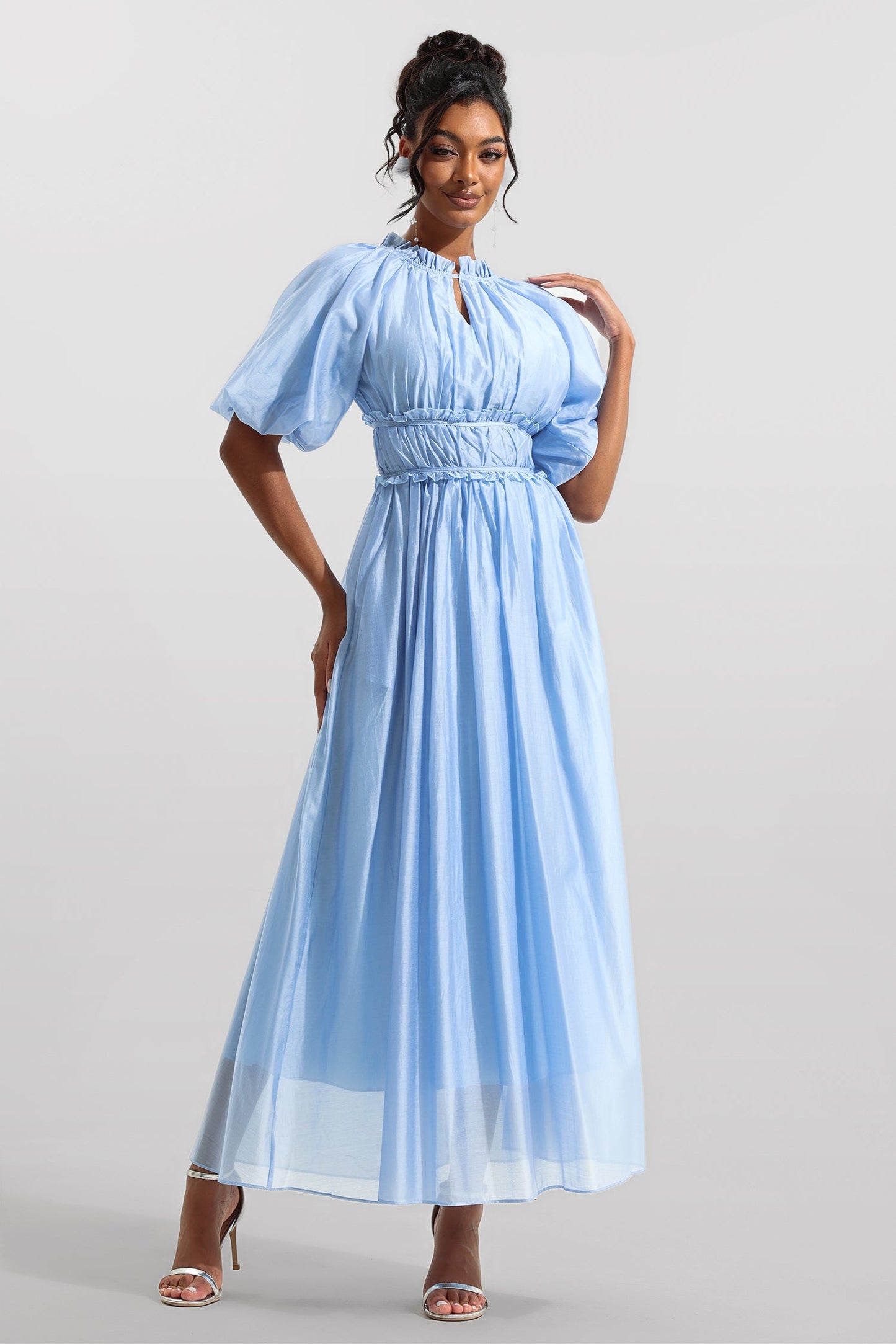 Polished Dress with an Effortless Classic Look