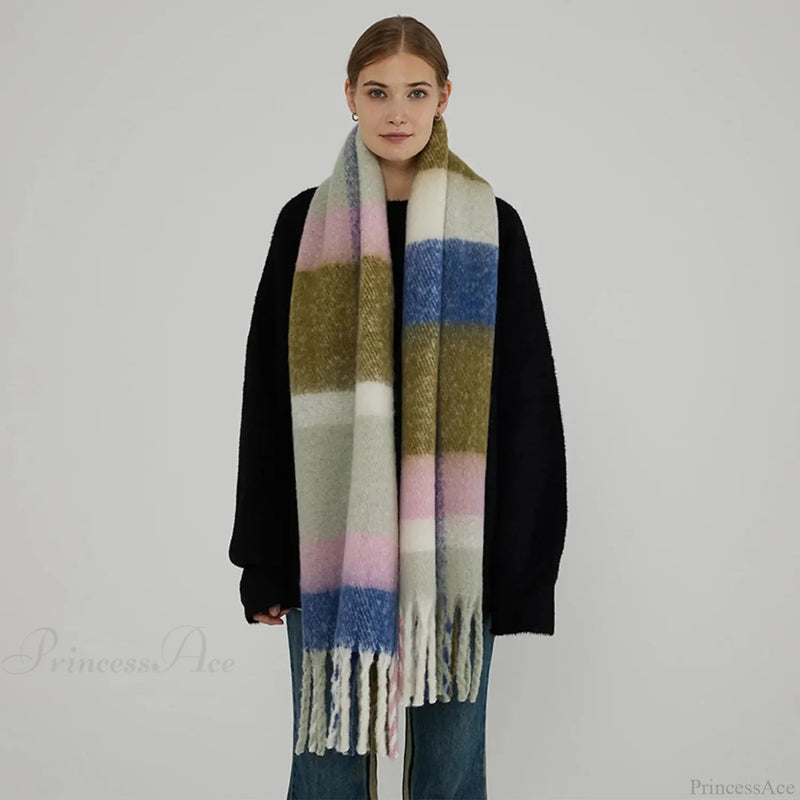 Effortlessly Elegant Garment with a Timeless Design