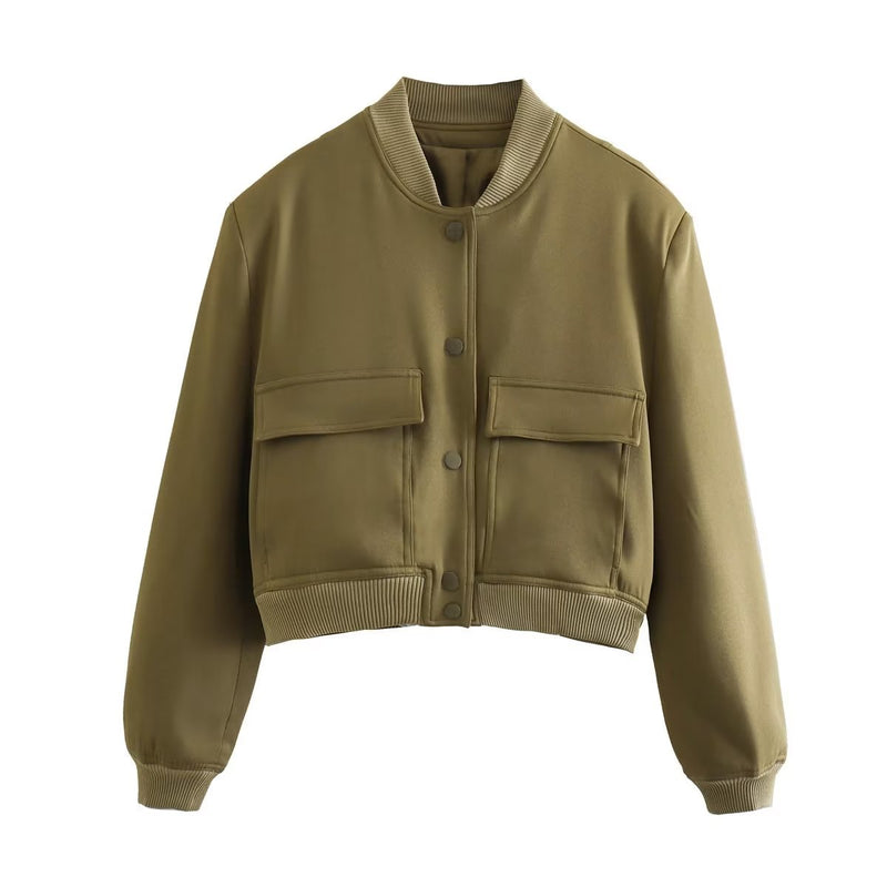 Effortlessly Elegant Jacket with a Timeless Design