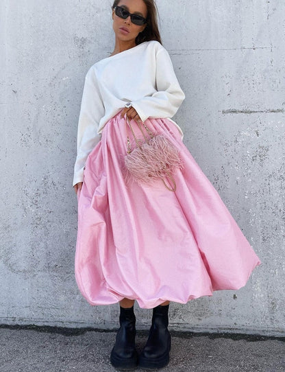 Well Tailored Garment with a Graceful Silhouette