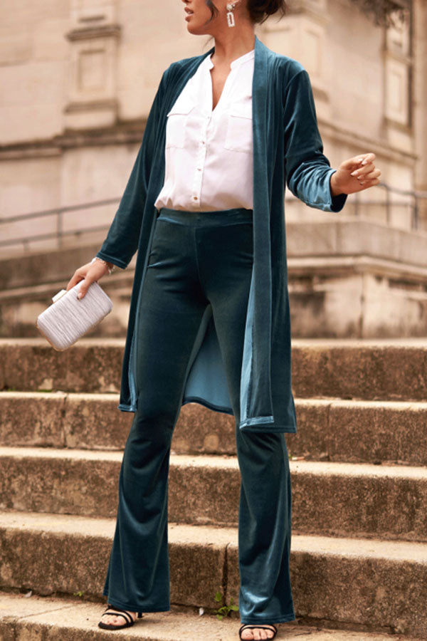 Gracefully Styled Garment for Any Occasion