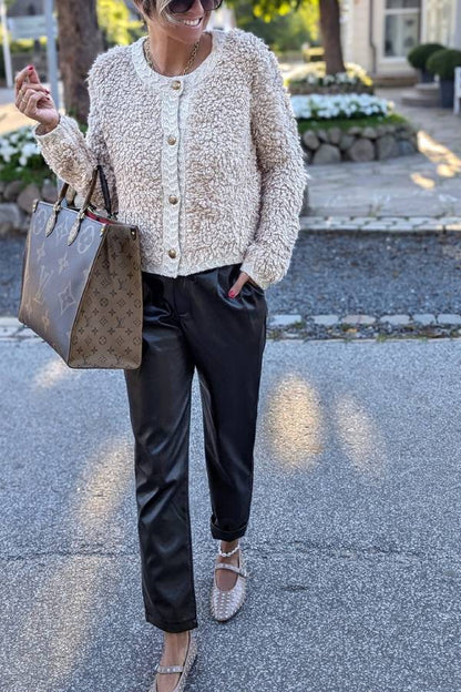 Beautifully Crafted Cardigan in a Classic Style