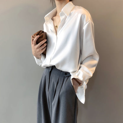 Effortlessly Elegant Shirt with a Timeless Design
