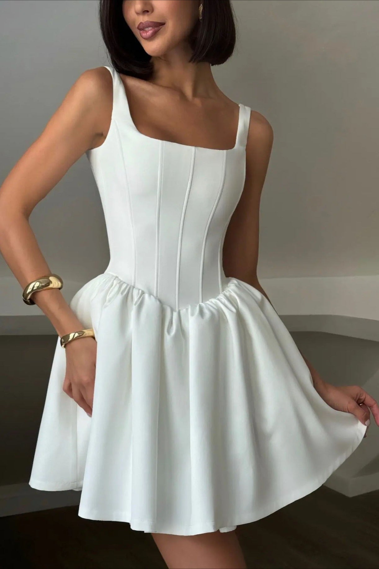Sophisticated Dress with a Clean Classic Look