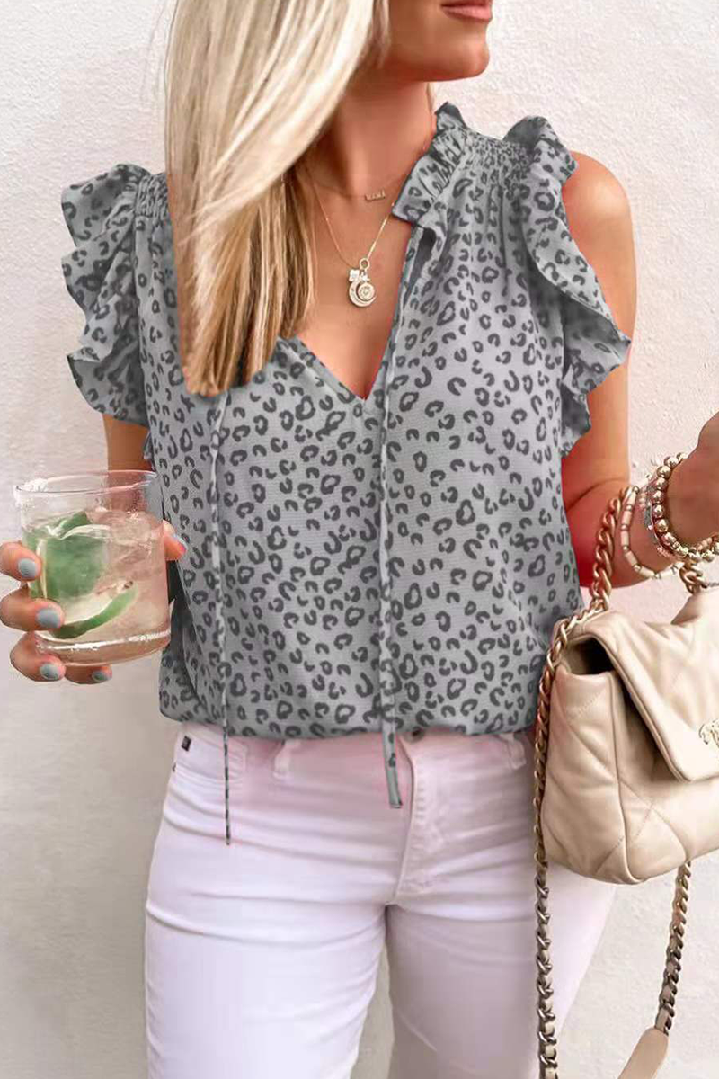 Sophisticated T-Shirt with a Clean Classic Look
